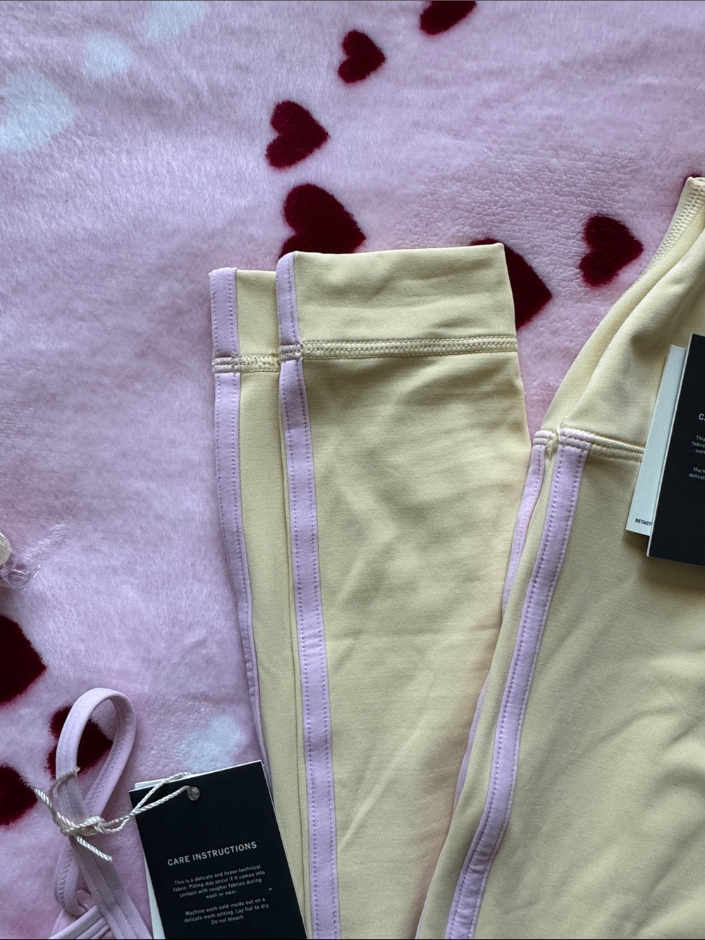 Brand New Set Active Breathe Set - Birthday Collection - Taffy - Picture 4 of 7